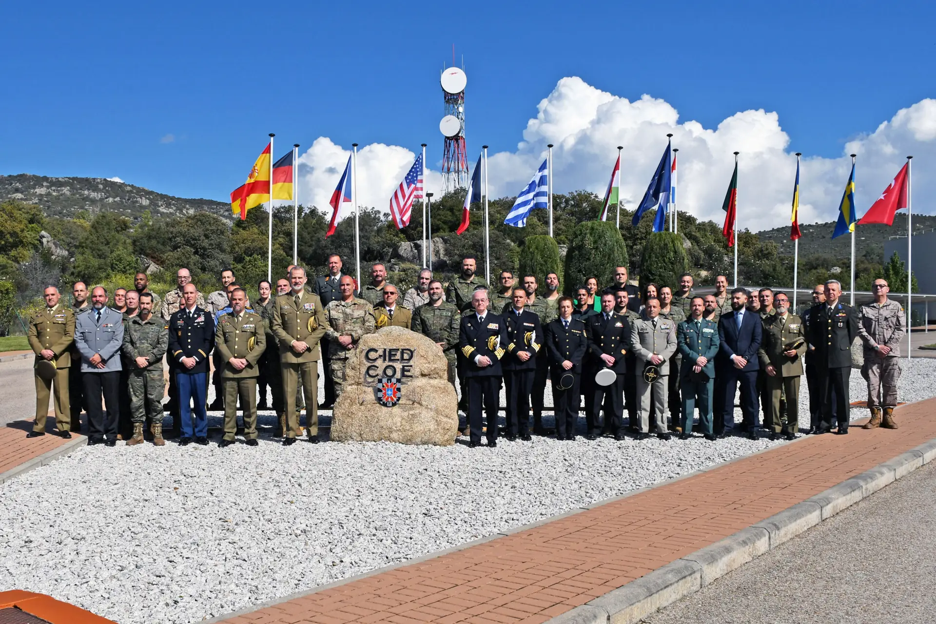 HIS MAJESTY KING FELIPE VI VISITS THE C-IED COE